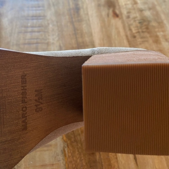 Marc Fisher heeled block heel Chelsea ankle boots NEW NO BOX 9.5 9 1/2 - Picture 2 of 7